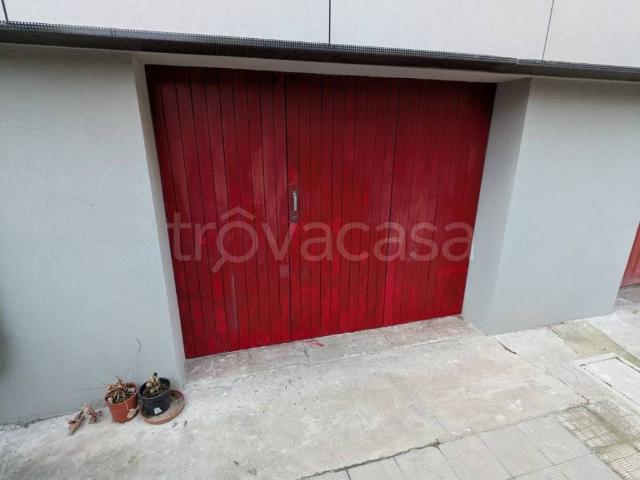Appartamento in affitto a Pesaro via Flaminia, non arredato/vuoto, box, terrazzo TrovaCasa