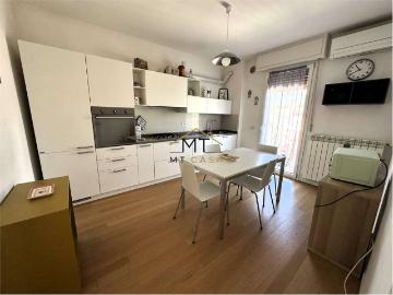 Appartamento in affitto a Pesaro PU