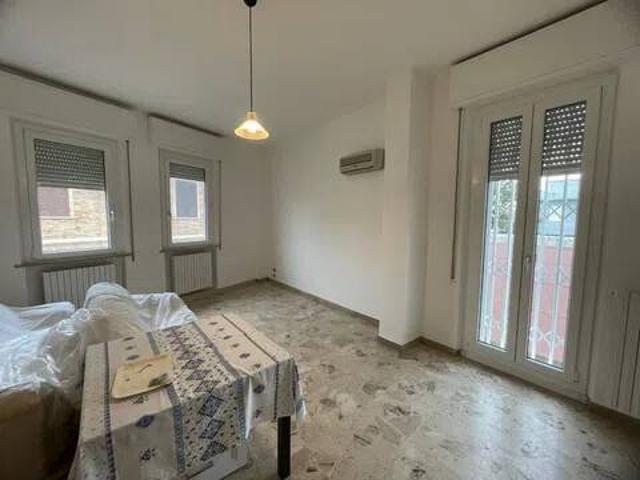 Appartamento in affitto a Pesaro PU