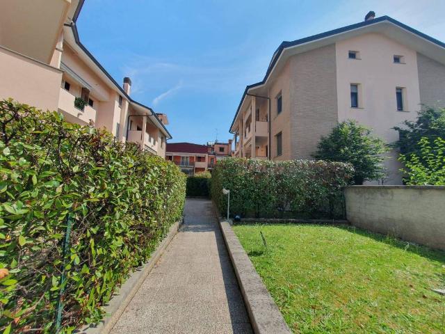 Appartamento in affitto a Peschiera Borromeo MI