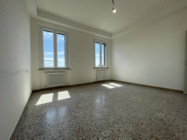 Appartamento in affitto a Pescia PT