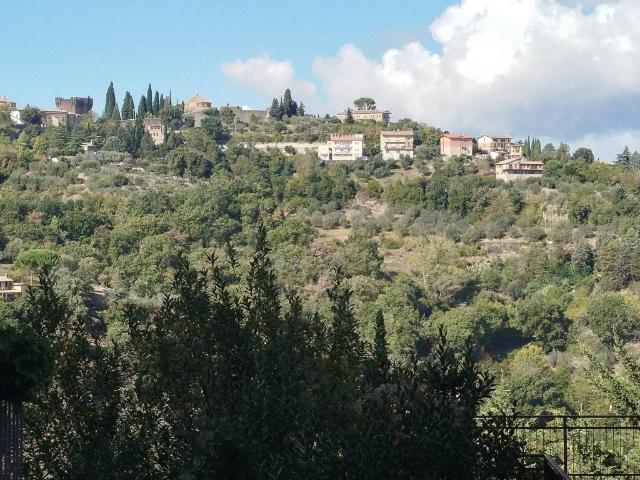 Appartamento in affitto a Perugia PG