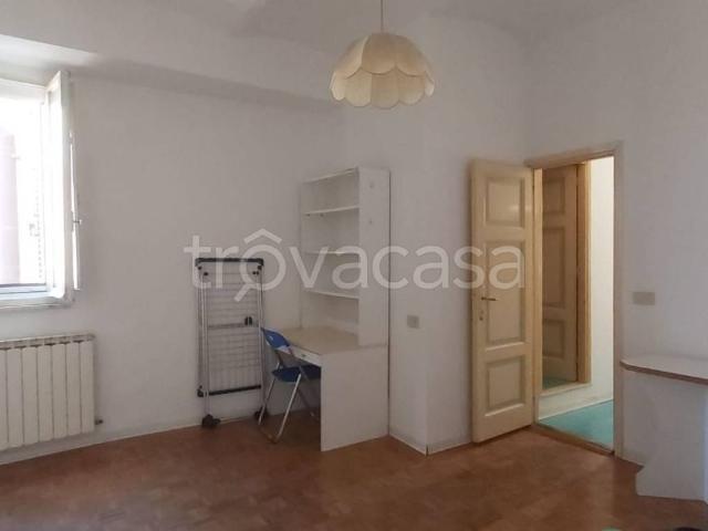 Appartamento in affitto a Perugia via Baldeschi, 12, arredato, centrale, senza ascensore TrovaCasa