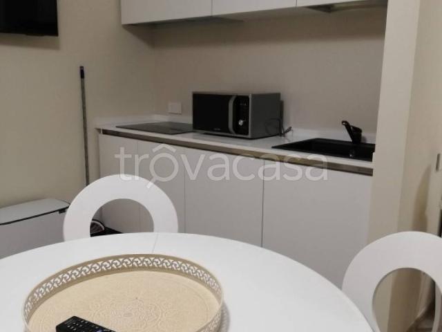Appartamento in affitto a Perugia via Guglielmo Oberdan, arredato, terrazzo, ristrutturato TrovaCasa