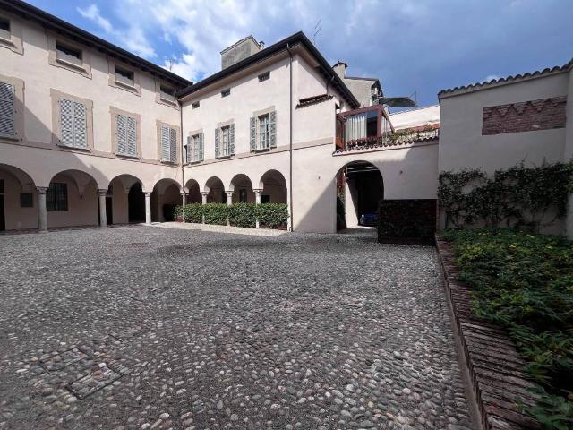 Appartamento in affitto a Piacenza PC