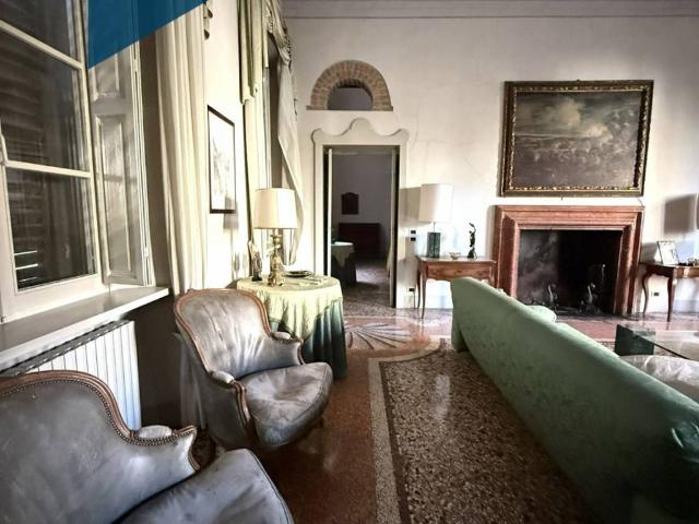 Appartamento in affitto a Piacenza PC