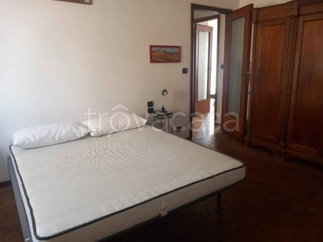 Appartamento in affitto a Piacenza via Francesco Giarelli, 30, arredato, parquet, senza ascensore TrovaCasa