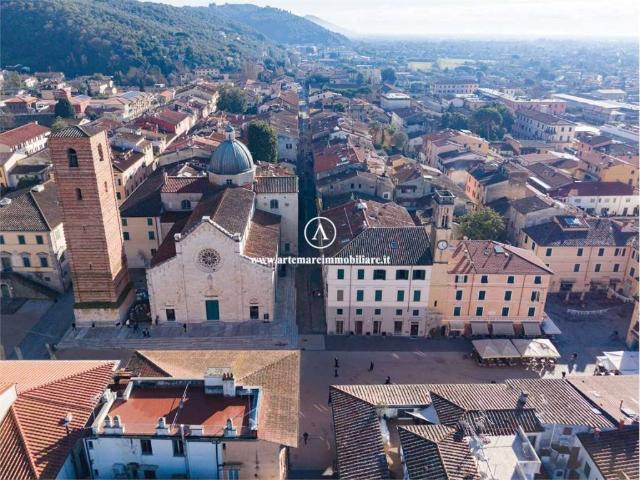 Appartamento in affitto a Pietrasanta LU