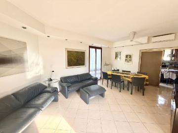 Appartamento in affitto a Pietrasanta LU
