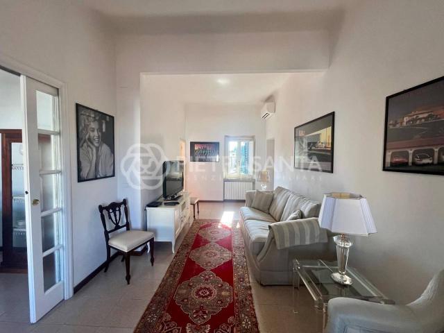 Appartamento in affitto a Pietrasanta