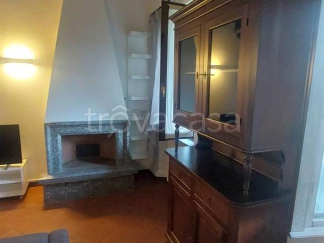 Appartamento in affitto a Pieve Emanuele via Cascina Tolcinasco, arredato, immobile di prestigio, caminetto TrovaCasa