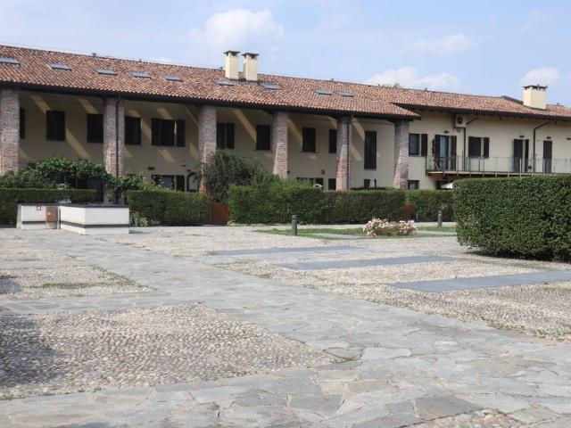 Appartamento in affitto a Pioltello MI