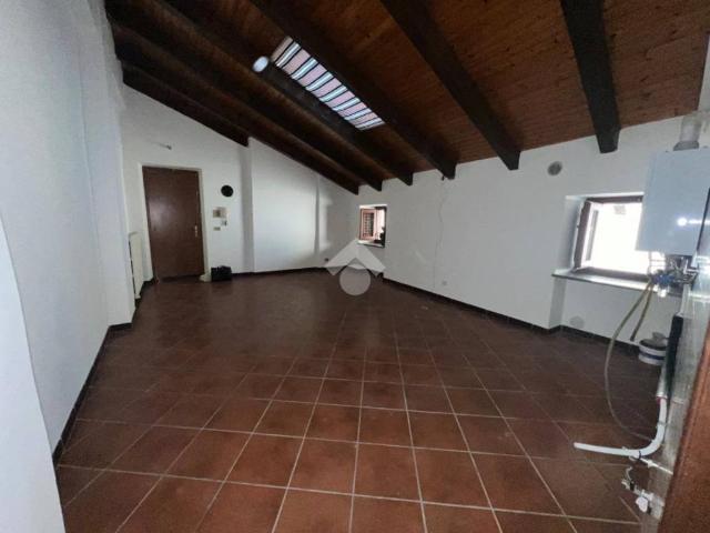 Appartamento in affitto a Pinerolo TO