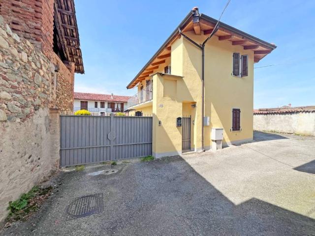 Appartamento in affitto a Pinerolo TO
