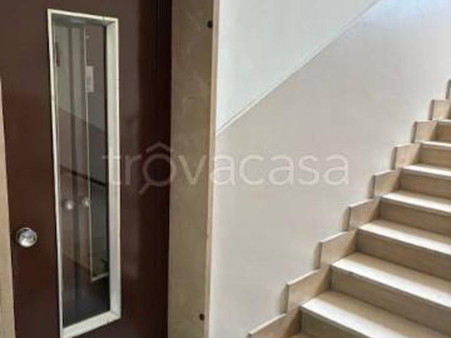 Appartamento in affitto a Pinerolo via Brigata Cagliari, arredato, posto auto, vista panoramica TrovaCasa
