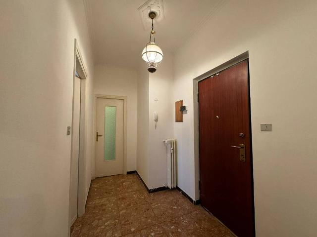 Appartamento in affitto a Pinerolo via Brunone Lanteri, arredato, centrale, cantina TrovaCasa