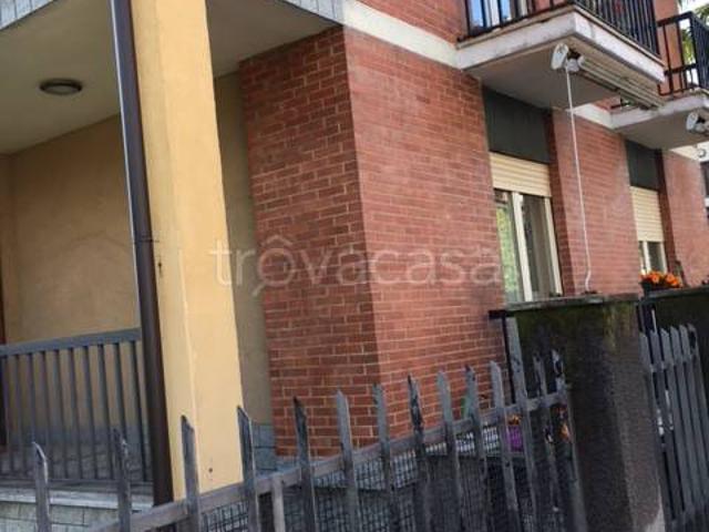 Appartamento in affitto a Pinerolo via Martiri del 21, non arredato/vuoto, cantina, balcone TrovaCasa