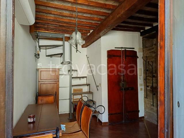 Appartamento in affitto a Pisa borgo Stretto, arredato, riscaldamento autonomo, balcone TrovaCasa