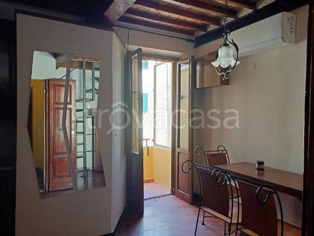 Appartamento in affitto a Pisa borgo Stretto, arredato, riscaldamento autonomo, balcone TrovaCasa