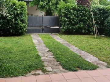 Appartamento in affitto a Pisa via Torino, giardino, posto auto, box TrovaCasa