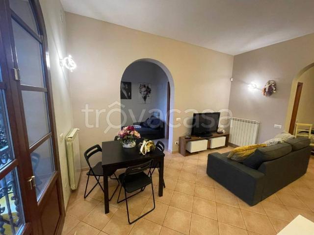 Appartamento in affitto a Pistoia, Nespolo