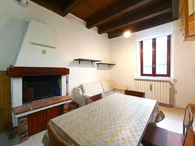 Appartamento in affitto a Pogliano Milanese, arredato, centrale, cucina a vista TrovaCasa