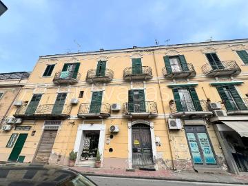Appartamento in affitto a Pompei via Albenzio De Fusco, 10, non arredato/vuoto, terrazzo, soppalco TrovaCasa