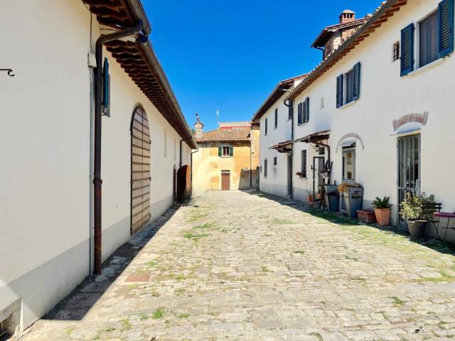 Appartamento in affitto a Pontassieve Firenze rif. AF35GUARU