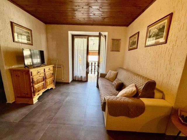 Appartamento in affitto a Ponte di Legno BS