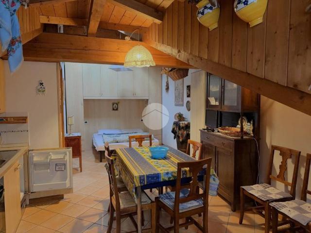 Appartamento in affitto a Ponte di Legno BS