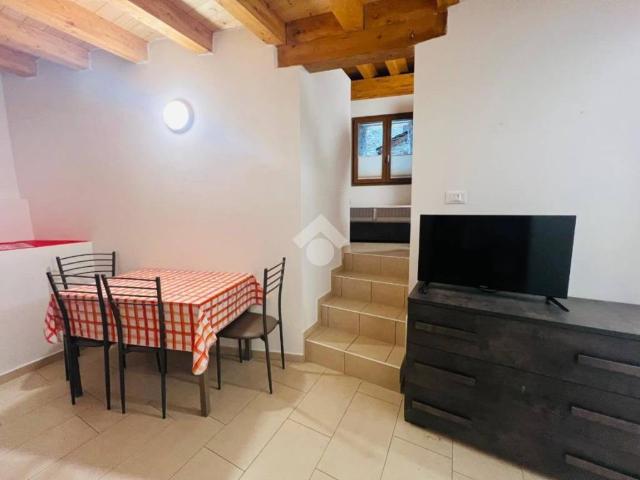 Appartamento in affitto a Ponte di Legno BS