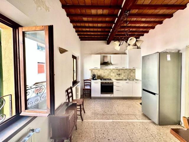 Appartamento in affitto a Pontedera PI