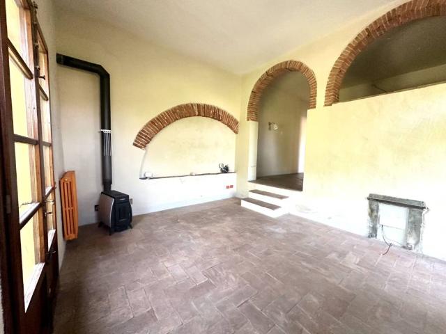 Appartamento in affitto a Pontedera PI