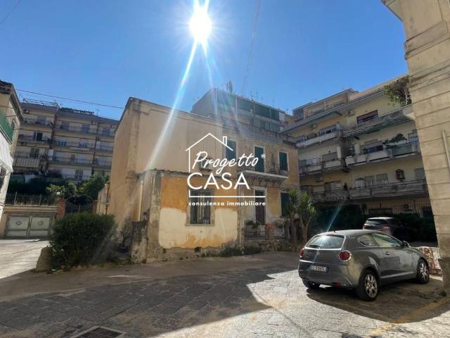 Appartamento in affitto a Portici NA