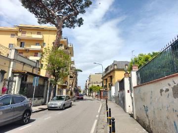 Appartamento in affitto a Portici NA