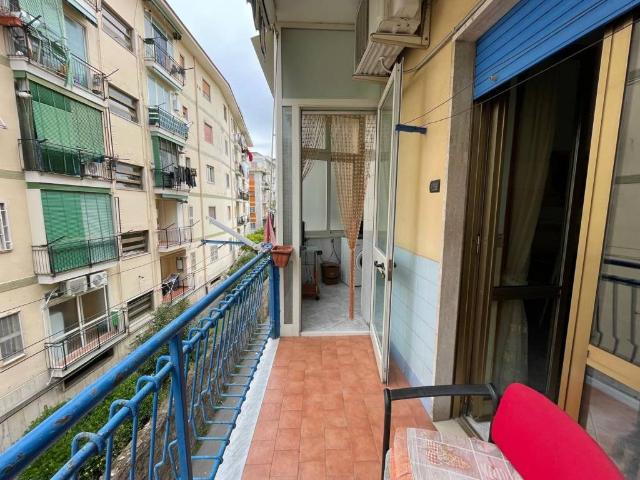 Appartamento in affitto a Portici via Malta, 2, senza ascensore, luminoso, balcone TrovaCasa