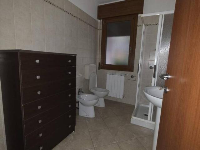 Appartamento in affitto a Porto Viro RO