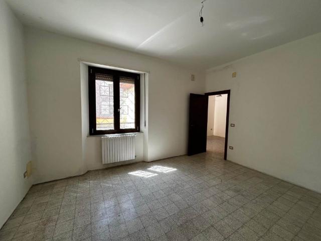 Appartamento in affitto a Potenza corso g. Garibaldi, terrazzo, centrale, zona servita TrovaCasa