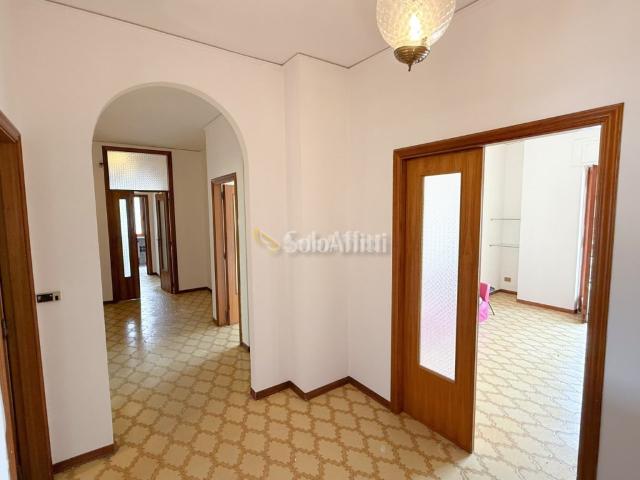 Appartamento in affitto a Potenza via Domenico di Giura, non arredato/vuoto, giardino privato, terrazzo TrovaCasa