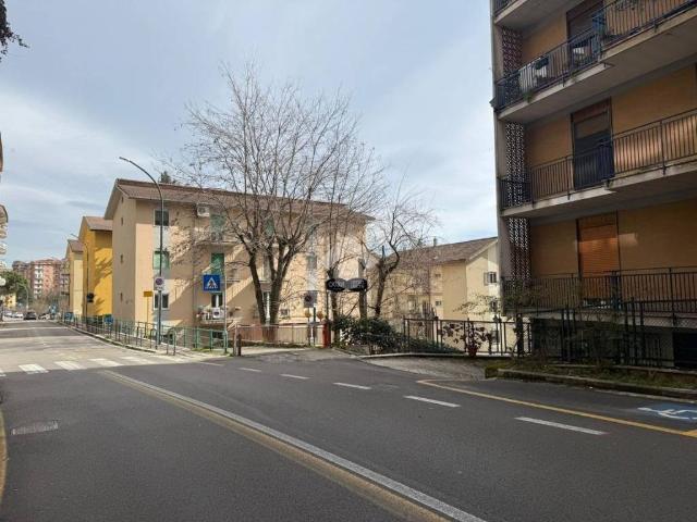 Appartamento in affitto a Potenza via Francesco Torraca, 76, arredato, ascensore, riscaldamento centralizzato TrovaCasa