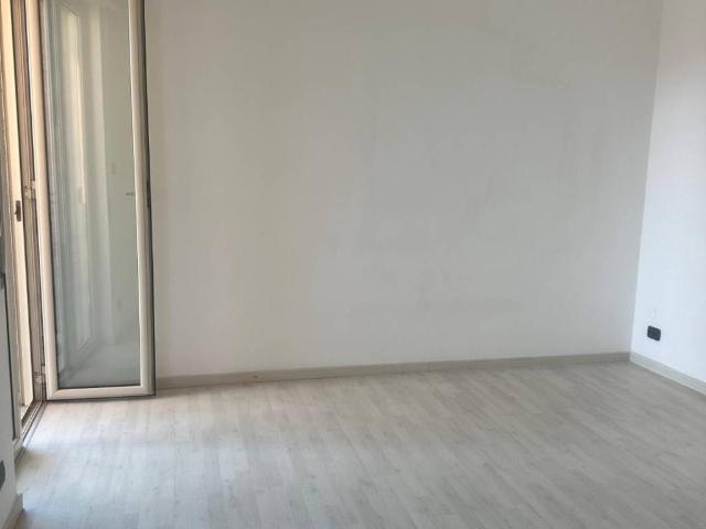 Appartamento in affitto a Pozzuoli NA