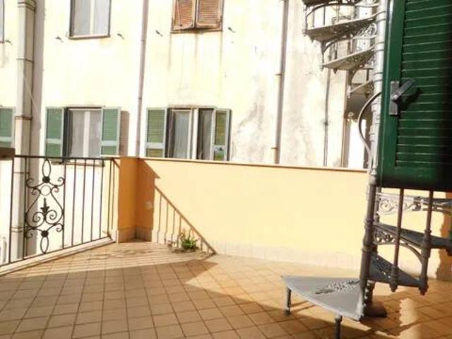 Appartamento in affitto a Pozzuoli NA