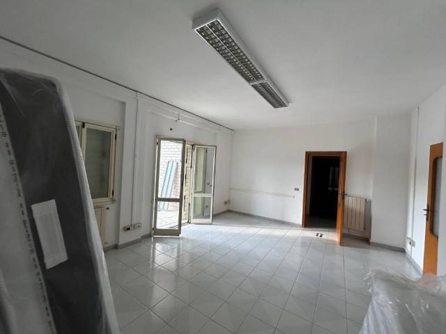 Appartamento in affitto a Pozzuoli NA