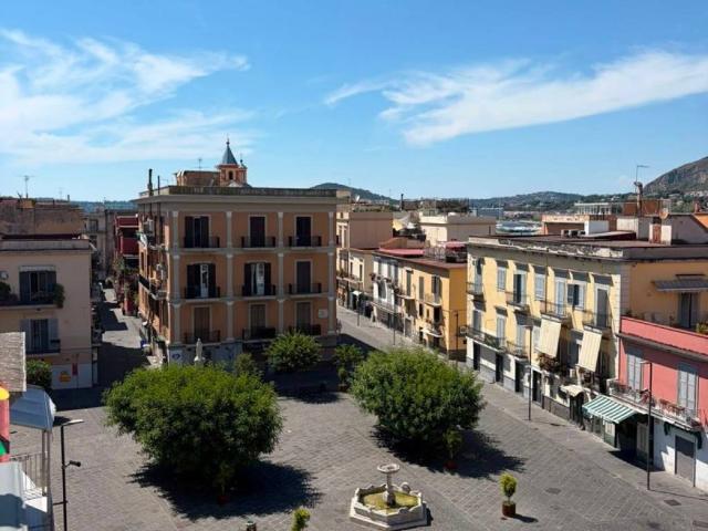 Appartamento in affitto a Pozzuoli NA