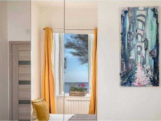 Appartamento in affitto a Pozzuoli NA