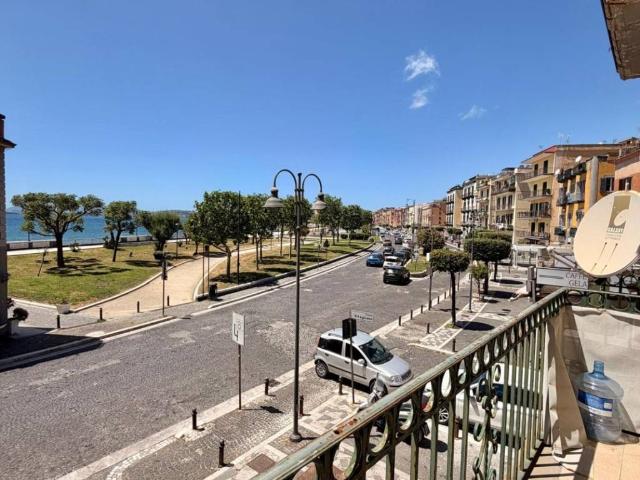 Appartamento in affitto a Pozzuoli NA