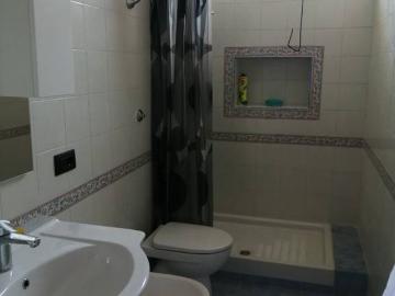 Appartamento in Affitto a Pozzuoli