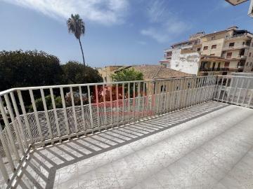 Appartamento in affitto a Pozzallo corso Vittorio Veneto, vista panoramica, ascensore, doppia esposizione TrovaCasa