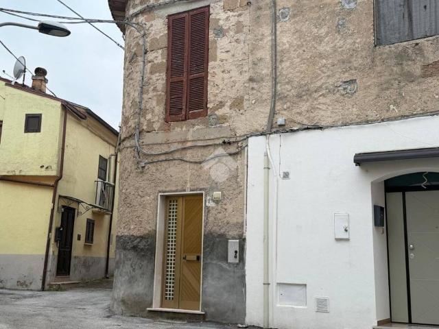 Appartamento in affitto a Pozzilli IS