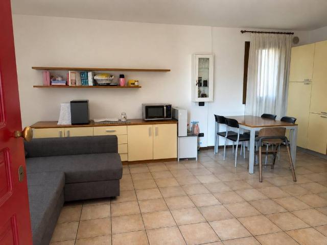 Appartamento in affitto a Pozzoleone VI